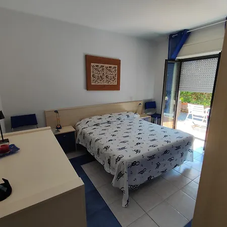 Bignonia Garden Apartment
